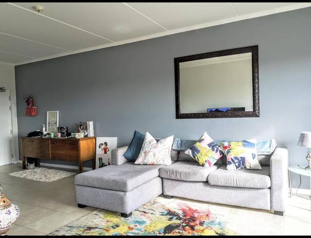 2 BEDROOM PROPERTY TO RENT IN SANDOWN